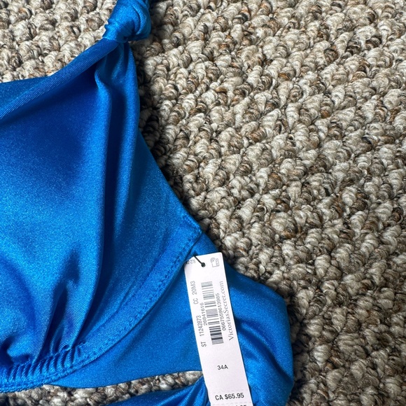 Bathing suit - Picture 4 of 6